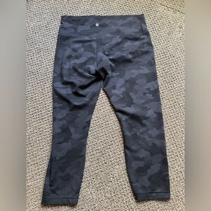 Lululemon Align 23” HR Black Camo Deep Coal Multi Leggings Size 14